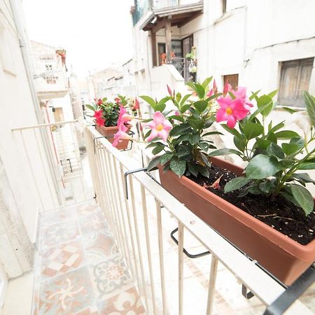 Aria Di Vico Aparthotel 维科德尔加尔加诺 外观 照片
