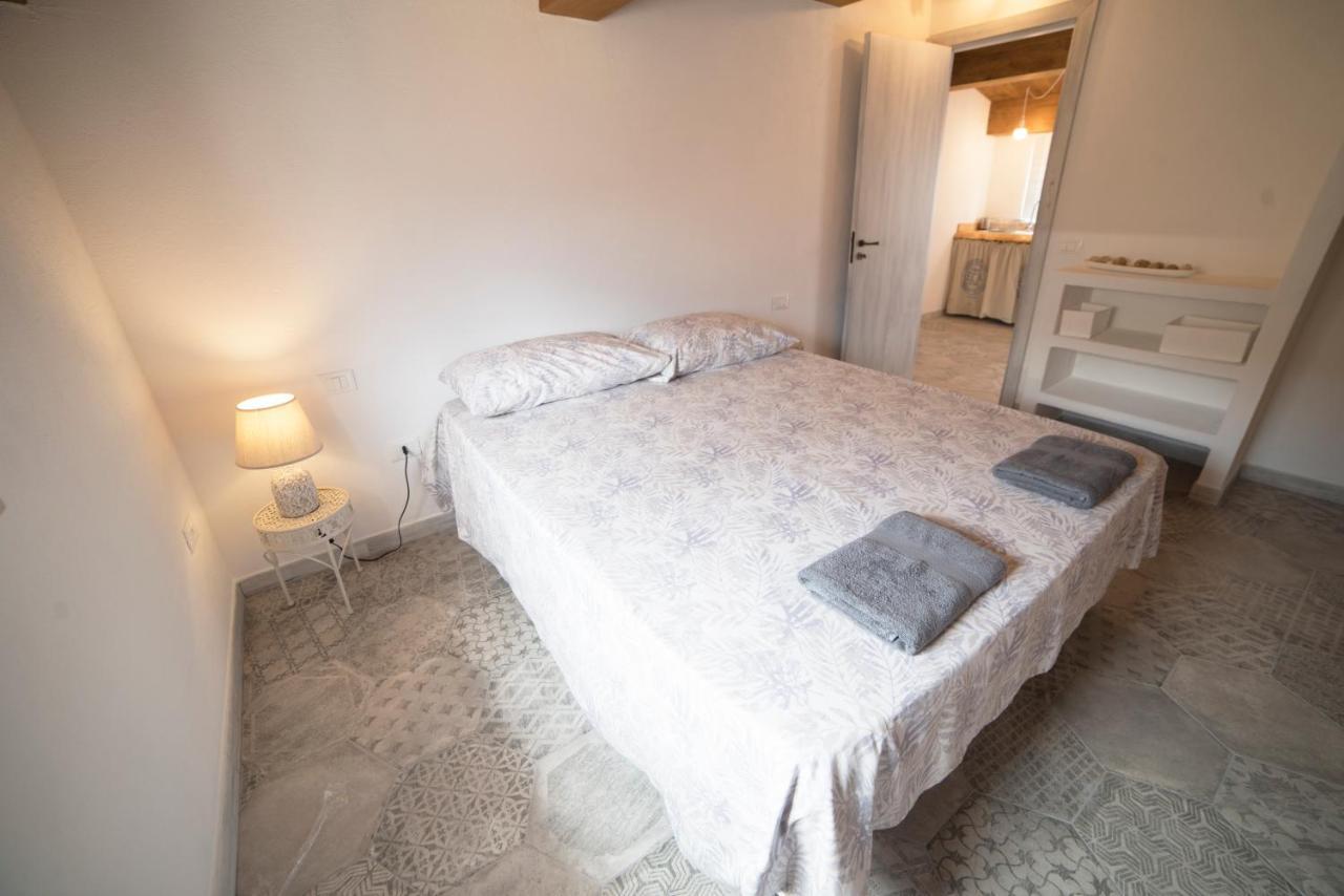 Aria Di Vico Aparthotel 维科德尔加尔加诺 外观 照片