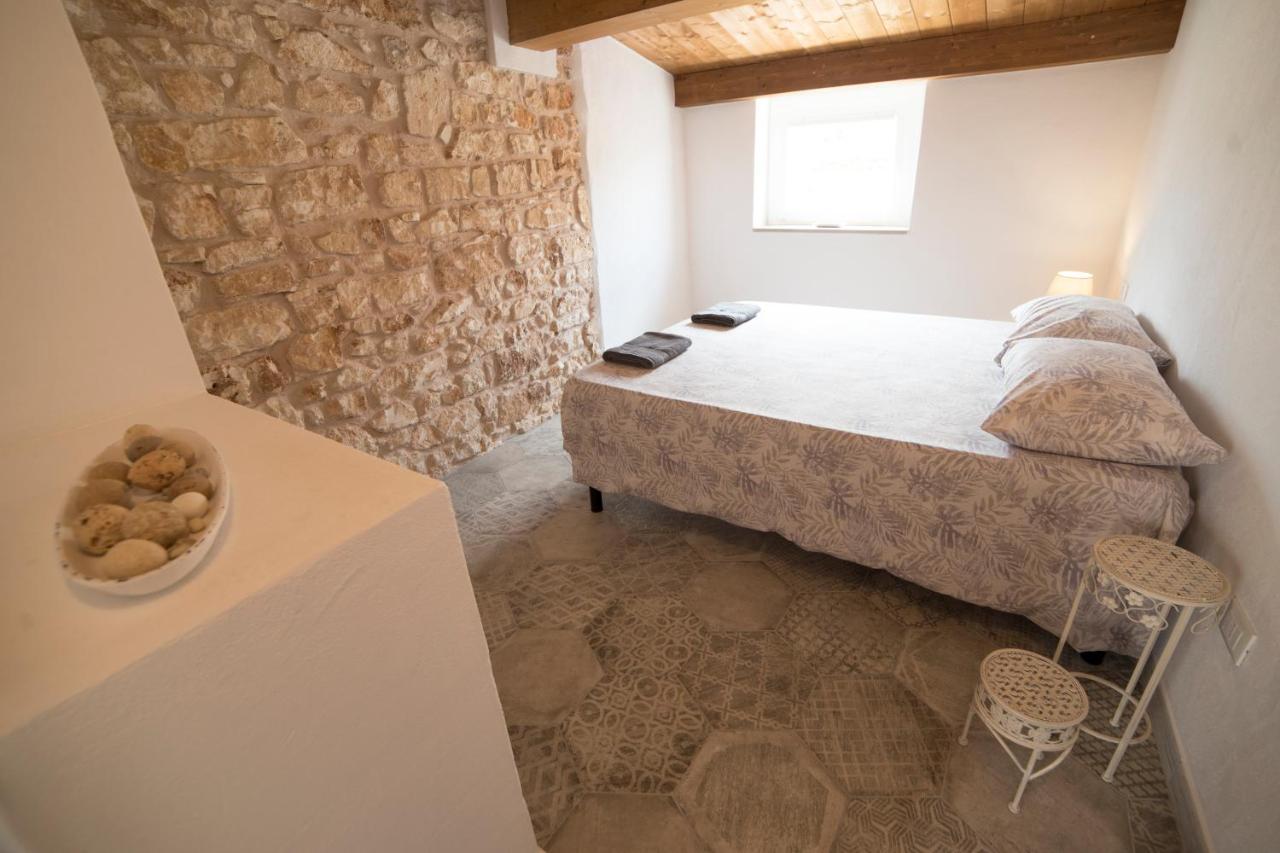 Aria Di Vico Aparthotel 维科德尔加尔加诺 外观 照片