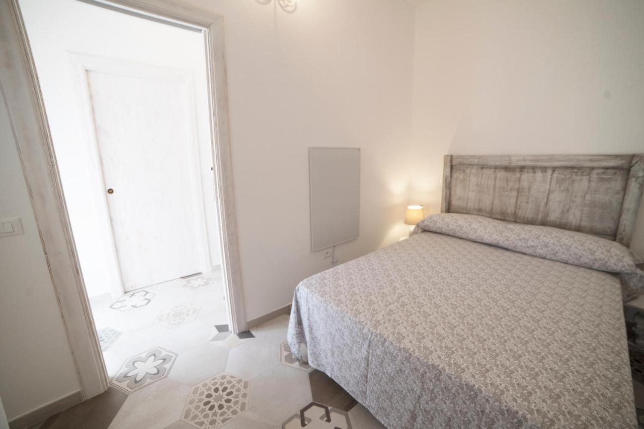 Aria Di Vico Aparthotel 维科德尔加尔加诺 外观 照片