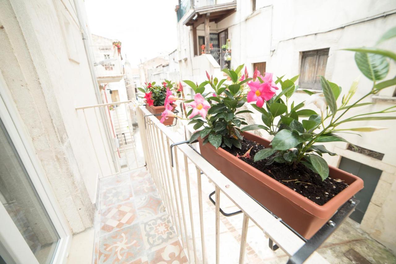 Aria Di Vico Aparthotel 维科德尔加尔加诺 外观 照片