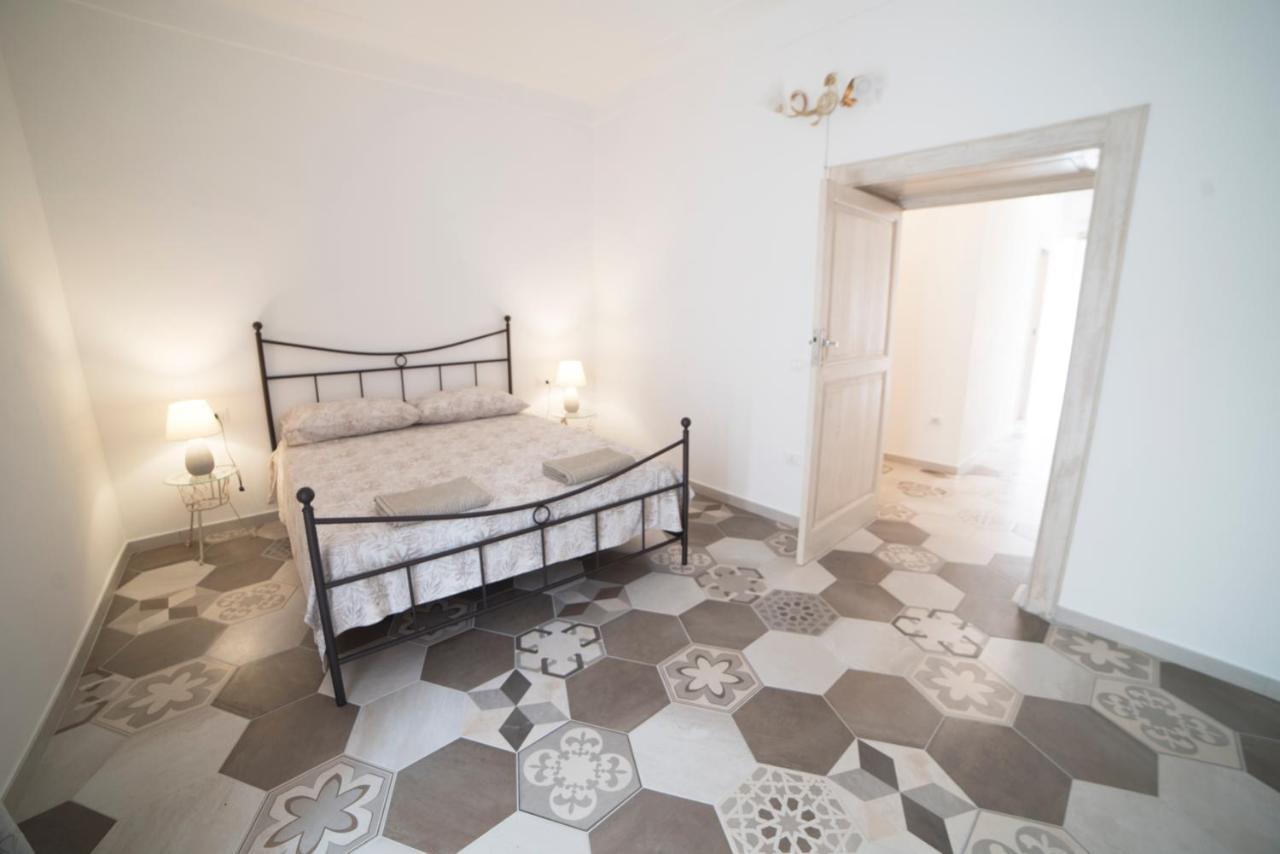 Aria Di Vico Aparthotel 维科德尔加尔加诺 外观 照片