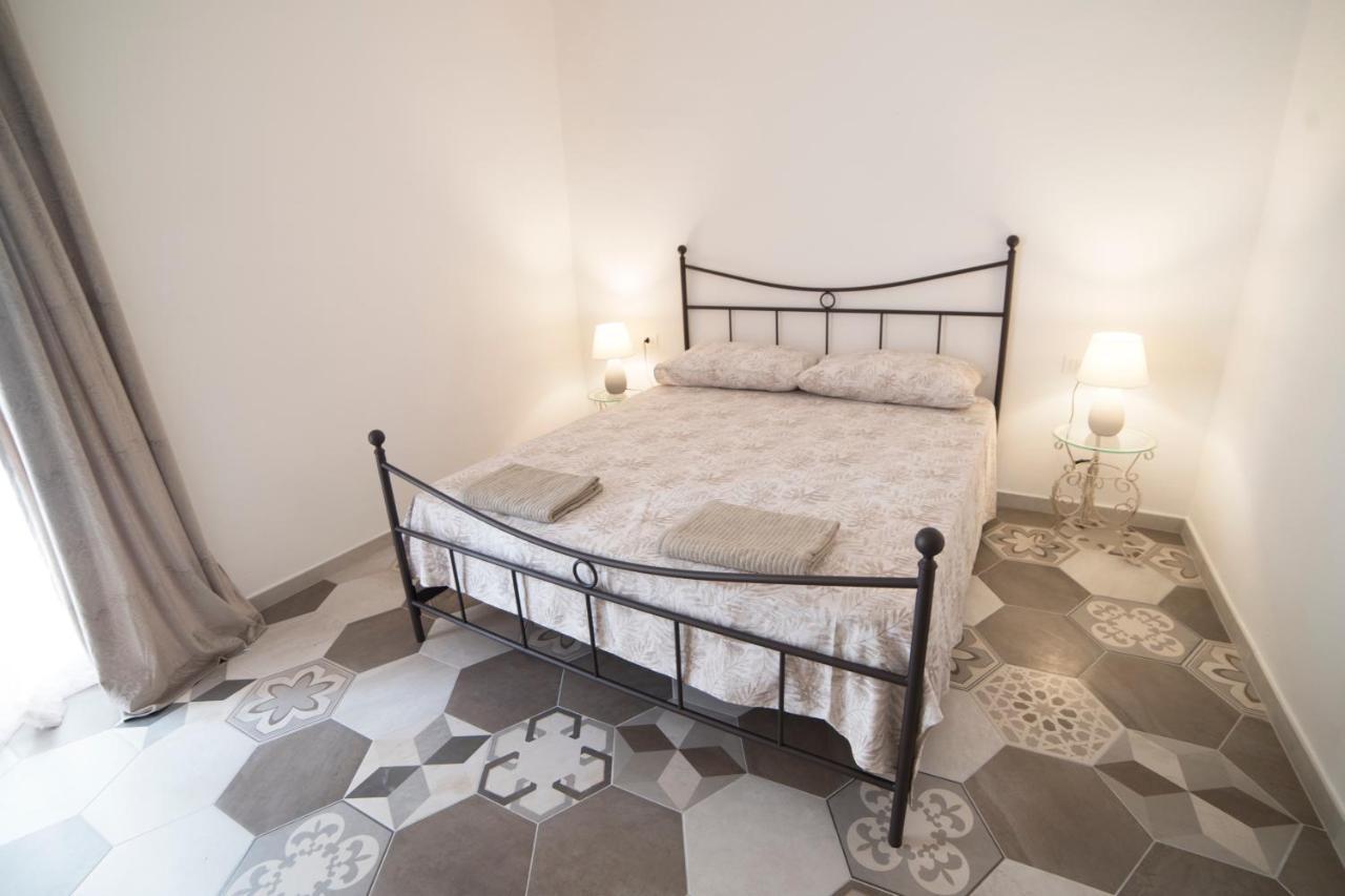 Aria Di Vico Aparthotel 维科德尔加尔加诺 外观 照片