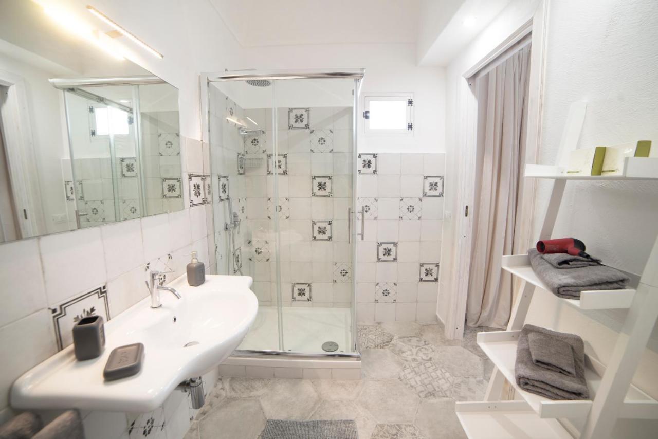 Aria Di Vico Aparthotel 维科德尔加尔加诺 外观 照片