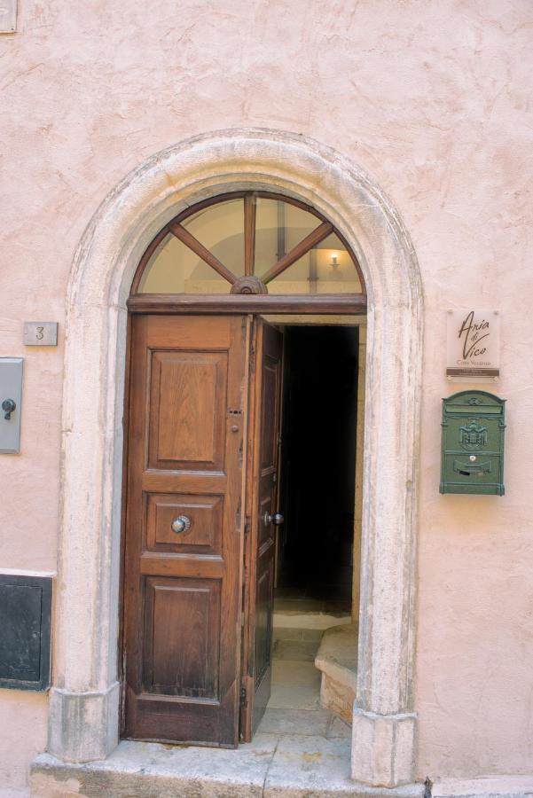 Aria Di Vico Aparthotel 维科德尔加尔加诺 外观 照片